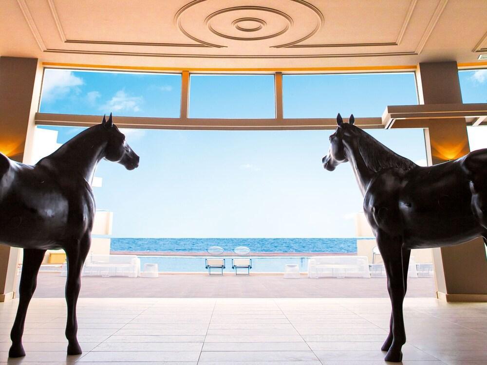 Grecotel Astir Palace Александроуполис Экстерьер фото The Hotel's lobby