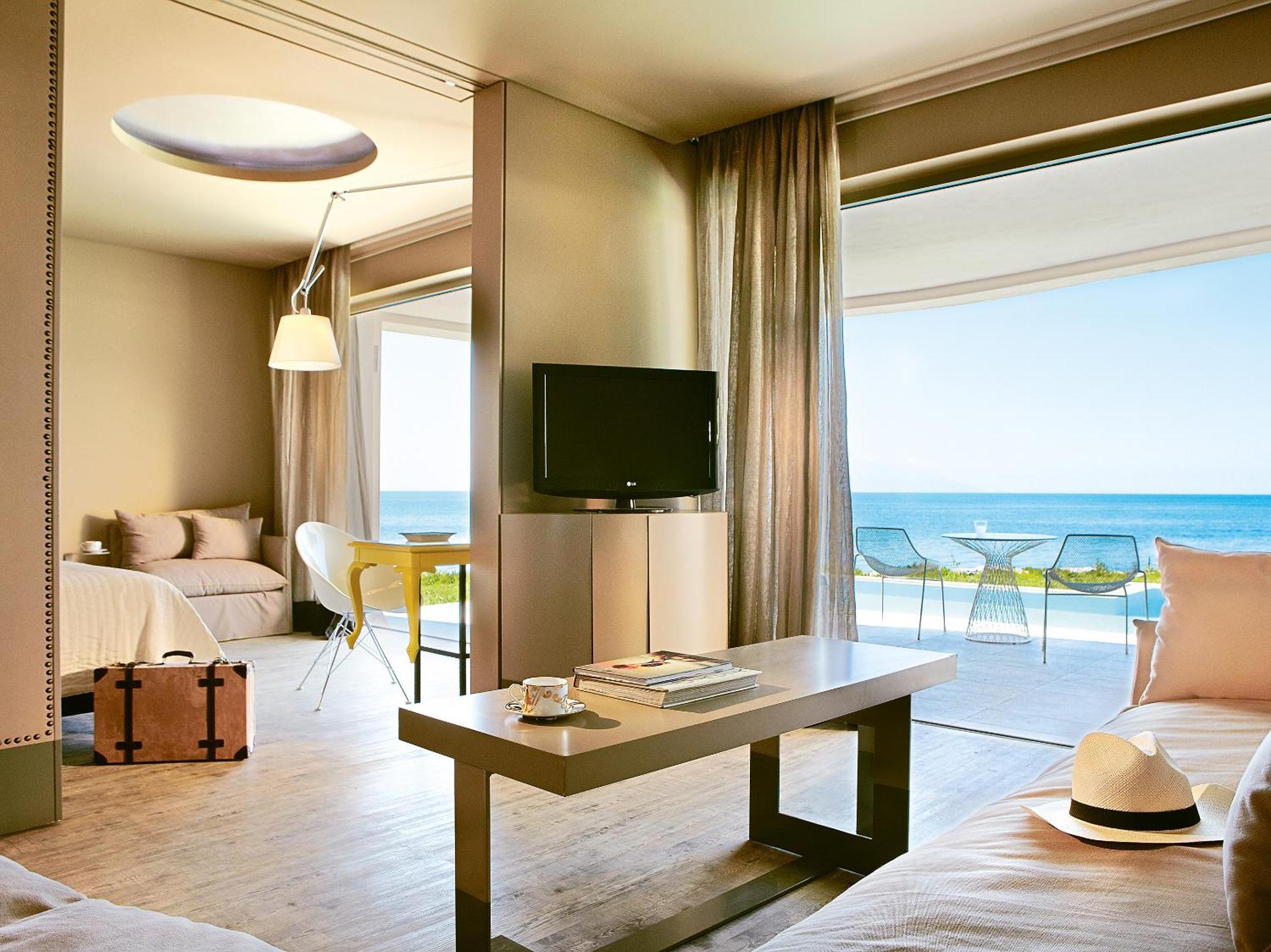 Grecotel Astir Palace Александроуполис Экстерьер фото A room at the hotel