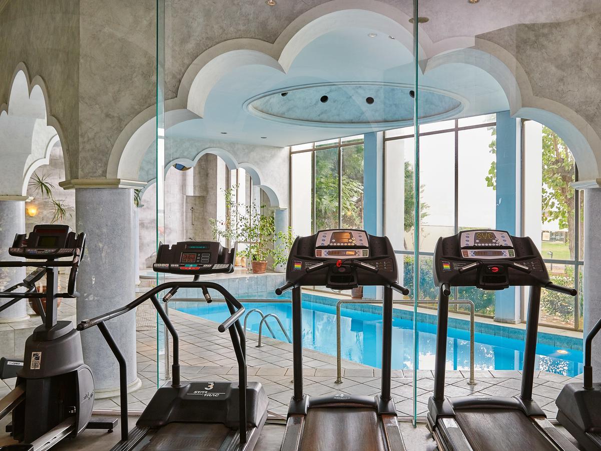 Grecotel Astir Palace Александроуполис Экстерьер фото The gym at the hotel