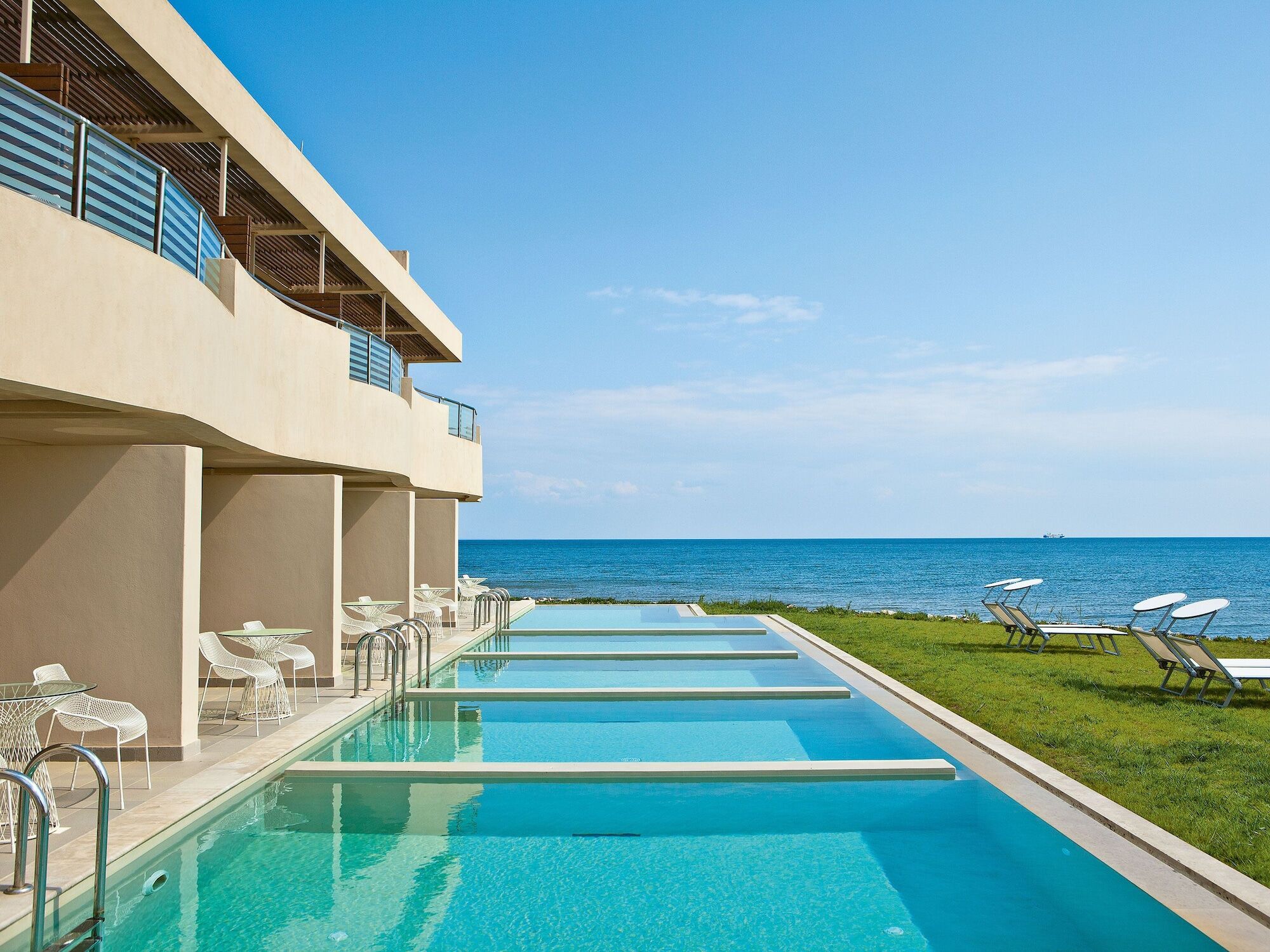 Grecotel Astir Palace Александроуполис Экстерьер фото The Westin Resort & Villas, Naoussa, Paros